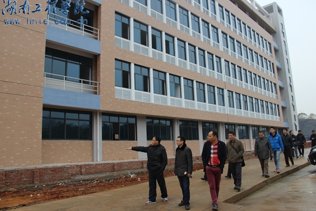 机械楼电气楼竣工1.jpg